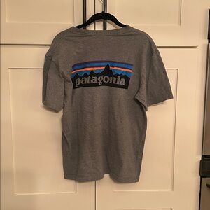 Patagonia P-6 Pocket Logo Responsibili-Tee